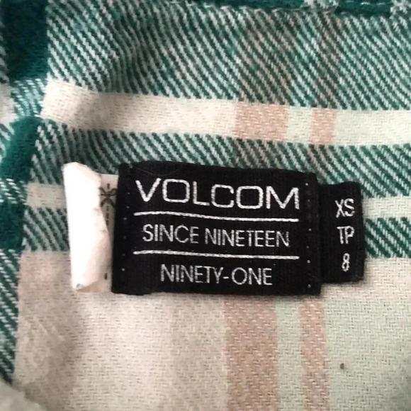 VOLCOM | Green and pink plaid button down shirt - Picture 6 of 9